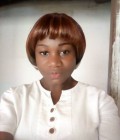 Rosine 28 Jahre Yaoundé Kamerun