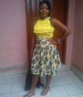 Sophie 35 Jahre Yaounde Kamerun