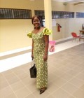 Clara 33 Jahre Yaoundé Kamerun