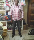 Joseph 39 ans Douala Cameroun