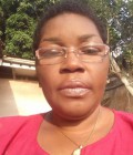 Rachel 54 Jahre Yaoundé Kamerun