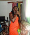 Rita 34 Jahre Douala Kamerun