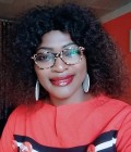 Delphine 42 years Douala Cameroon