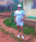 Bernadette  43 Jahre Douala Kamerun