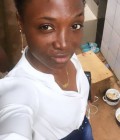 Nadia 33 Jahre Yaoundé  Kamerun