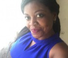 Anne  42 Jahre Douala Kamerun