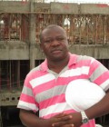 Euloge arnaud 44 Jahre Libreville Gabun