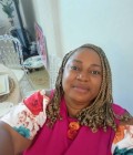 Emilie 38 Jahre Yaoundé Kamerun