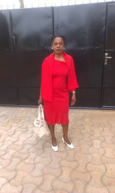 Clarisse 51 ans Kribi Cameroun