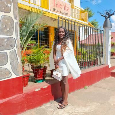 Monia 29 Jahre Tananarive  Madagaskar