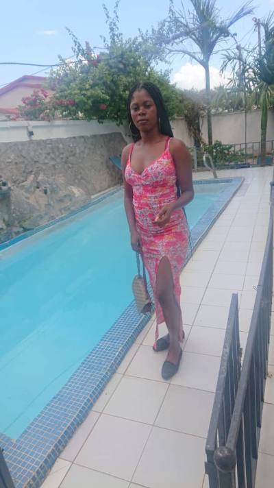 Thérèse 24 ans Yaounde Mfoundi Cameroun