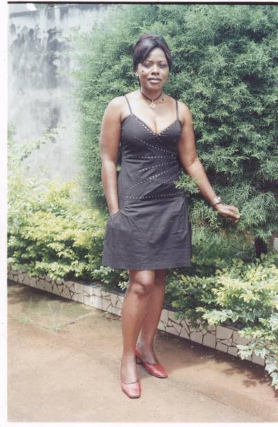 Aureole 41 ans Yaounde Cameroun