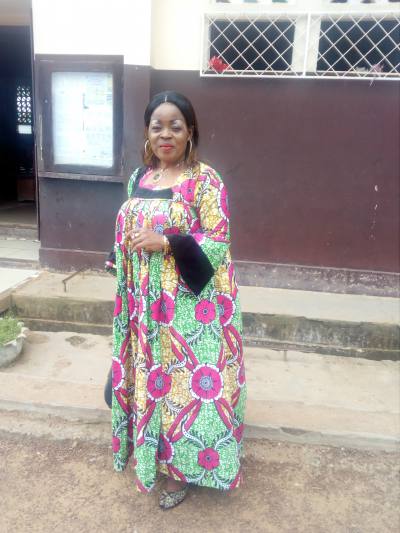 Hortense 51 ans Yaoundé Cameroun