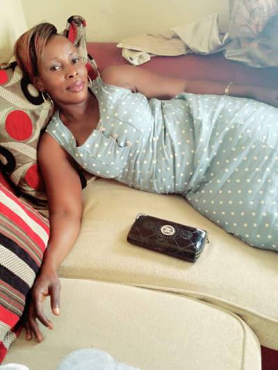 Marie 52 ans Yaoundé  Cameroun