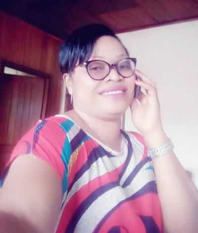 Julienne 40 Jahre Yaoundé Kamerun