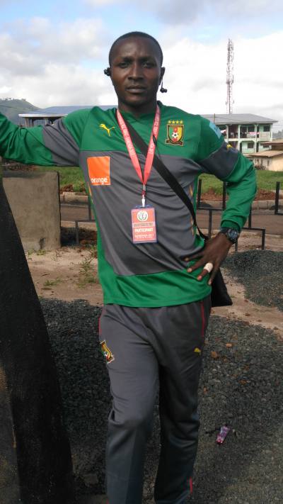 Robert 40 ans Manjo Cameroun