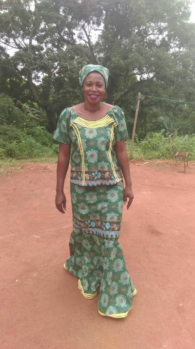 Catherine 37 ans Yaoundé Cameroun