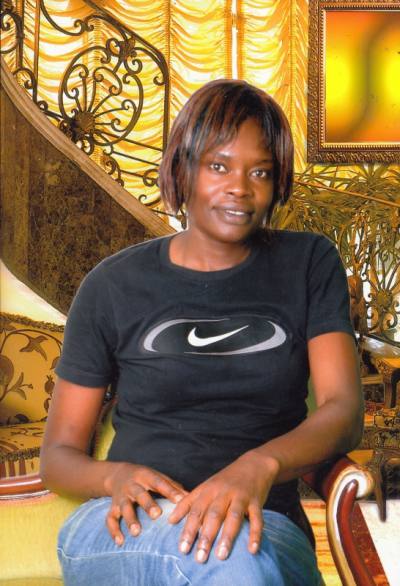 Viviane 46 ans Yaoude 5 Cameroun