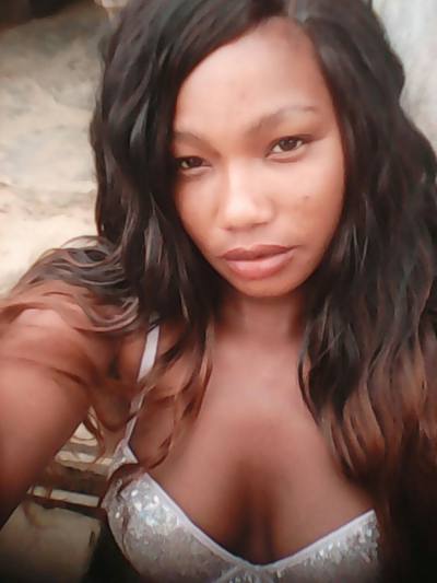 Sandra 31 ans Estuaire Gabon