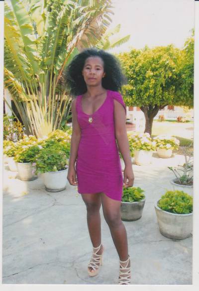 Venerine 44 Jahre Antalaha Madagaskar