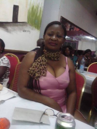 Elvire michele 41 years Yaoundé Cameroon