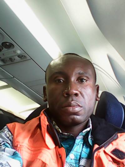 Alex 46 ans Dakar Sénégal