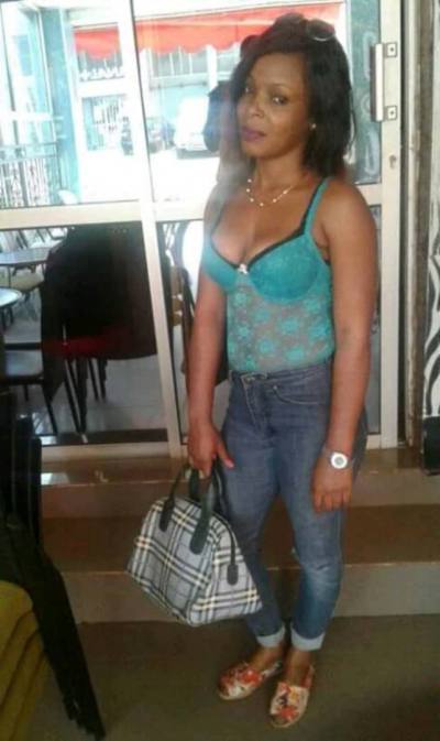 Valerie 31 ans Yaounde  Cameroun