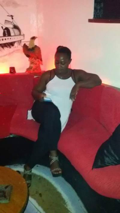 Daniella 41 ans Libreville Gabon