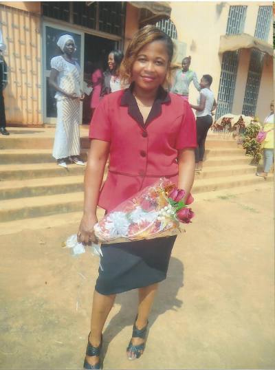 Anne  33 ans Nanga-eboko Cameroun
