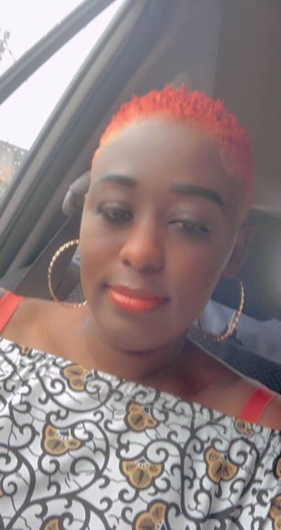 Marie 33 ans Conakry Guinée
