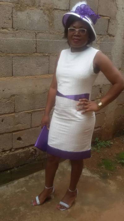 Christina 47 ans Centre  Cameroun