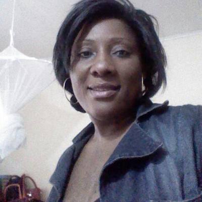 Estelle 42 years Brazzaville Congo