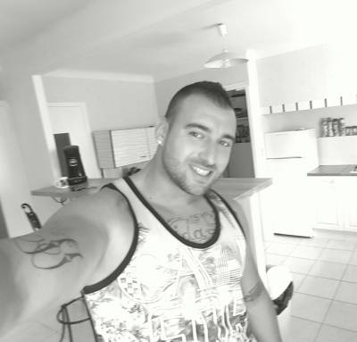 Romain 35 years Narbonne France