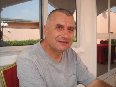 Philippe 61 ans Vienne France