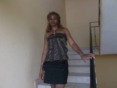Thérèse 43 Jahre Yaoundé Kamerun