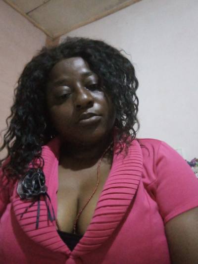 Loventine 40 ans Yaoundé Cameroun