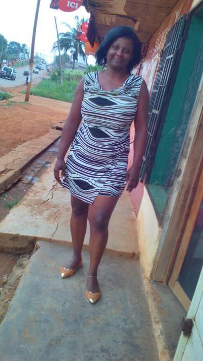 Audrey 38 ans Yaoundé Cameroun