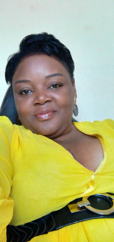 Linda 36 Jahre De L'ouest Kamerun