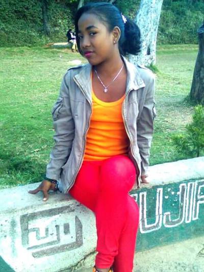 Sylvie 27 years Sambava Madagascar