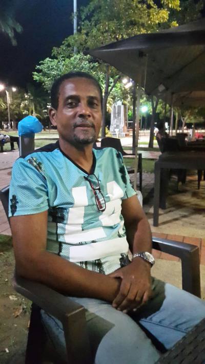 Yves 63 ans Fort-de-france Martinique