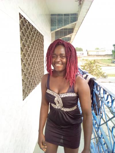 Ariane 42 ans Douala Cameroun