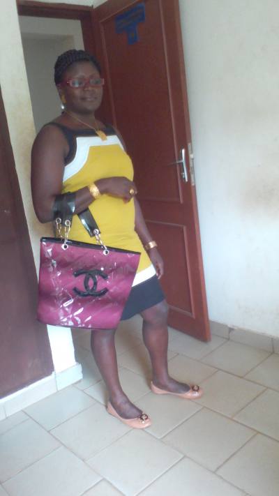 Francoise 41 ans Yaoundé Cameroun