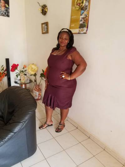 Lucie 40 years Yaoundé Cameroon