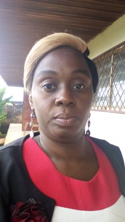 Nadine 41 ans Bafoussam Cameroun