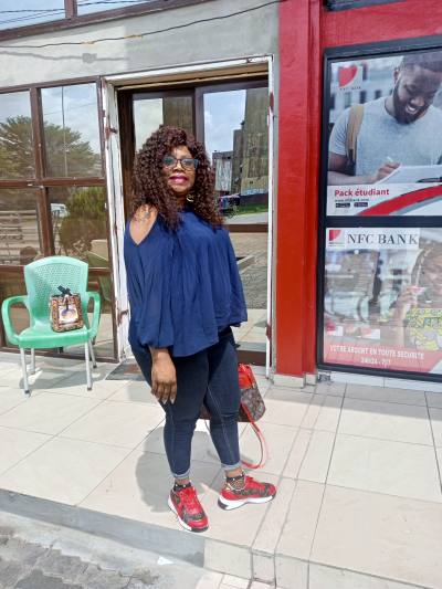 Celia 44 ans Yaoundé Cameroun