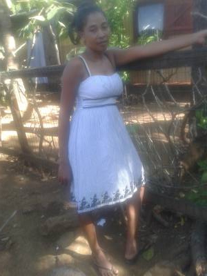 Luvienne 33 Jahre Antsiranana Madagaskar