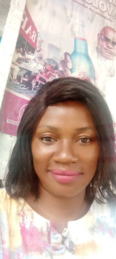 Marie Noel 35 years Douala3em Cameroon