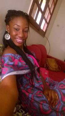 Yamina 28 Jahre Libreville Gabun