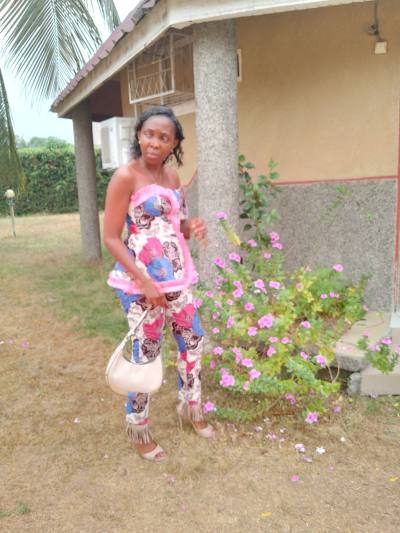 Juni 30 ans Tiko Sud-ouest  Cameroun