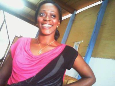Nadine 33 ans Yaoundé Cameroun